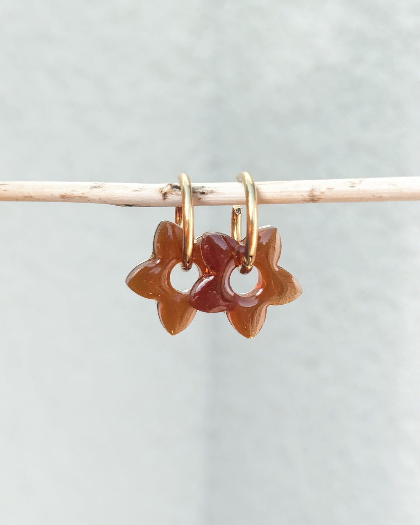 Créoles TIARÉ - marron caramel