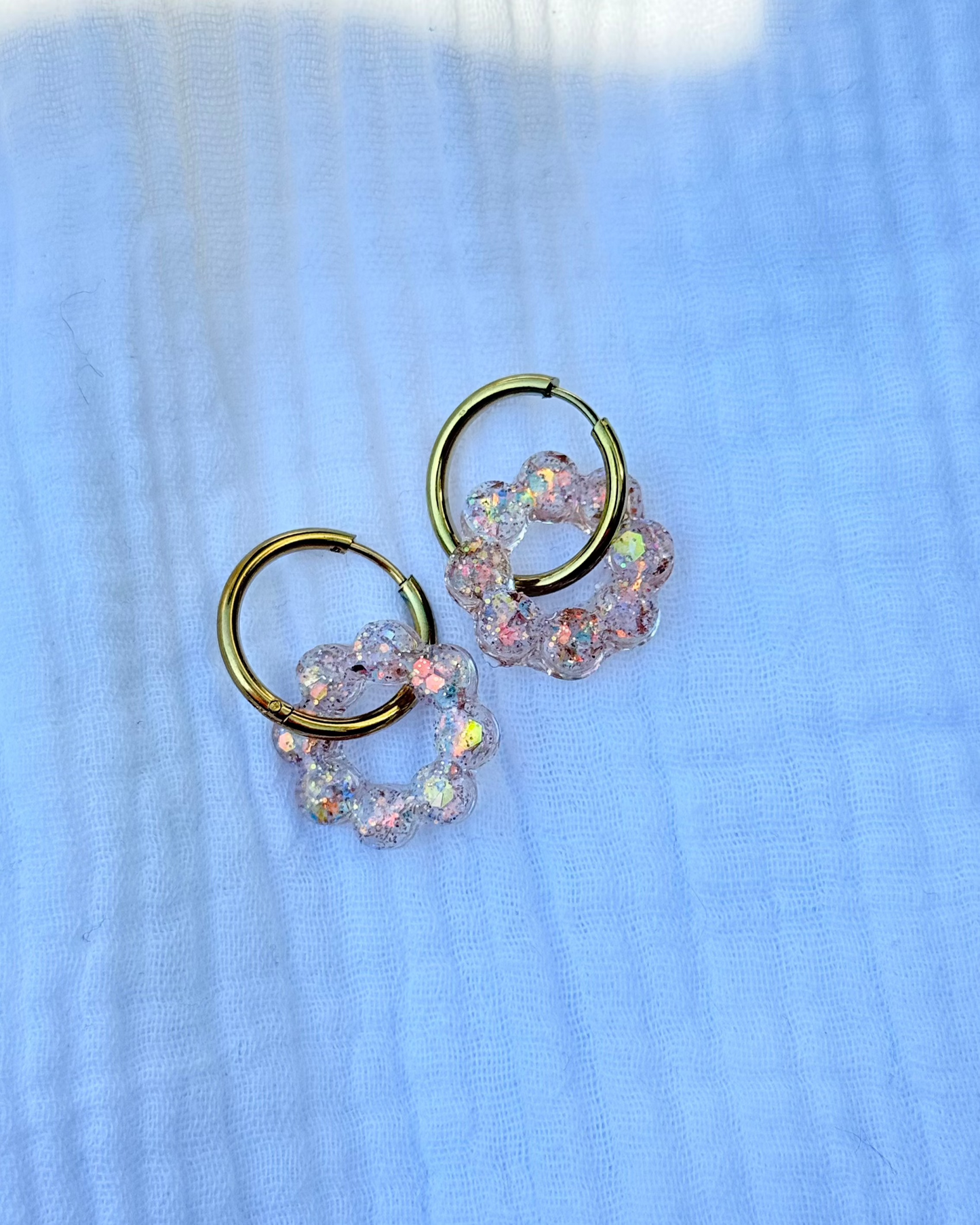 Créoles MOYENNES couronnes - nude doré