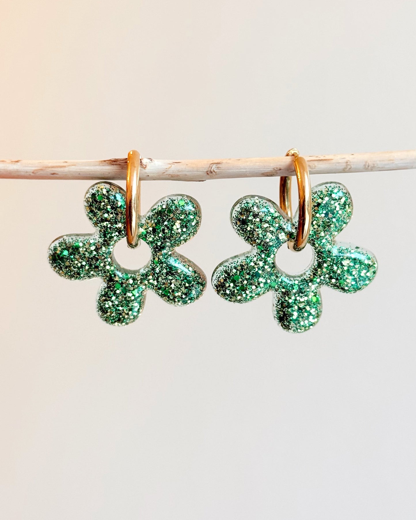 Créoles marguerites - vert doré