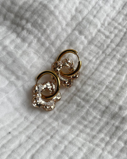 Créoles MOYENNES fleurs - doré champagne