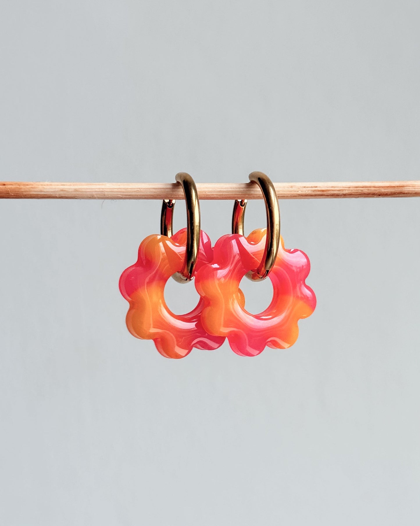 Créoles SUNFLOWER - marbrée orange & fuchsia