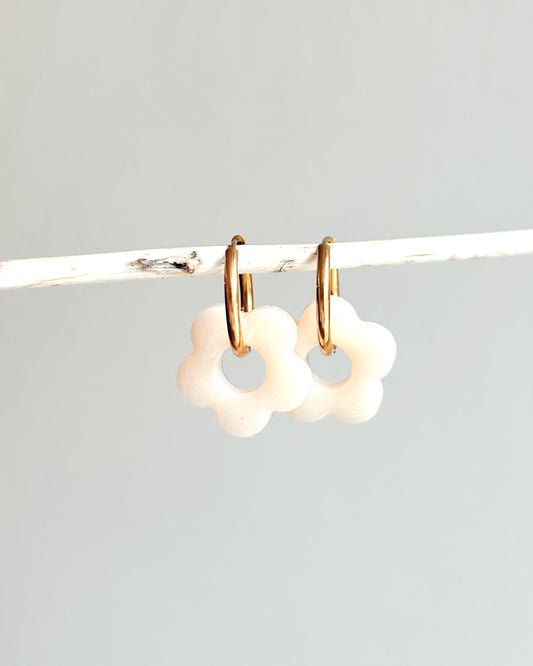 Créoles MOYENNES fleurs - beige