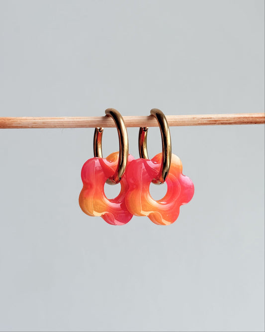 Créoles MOYENNES fleurs - marbrée orange & fuchsia