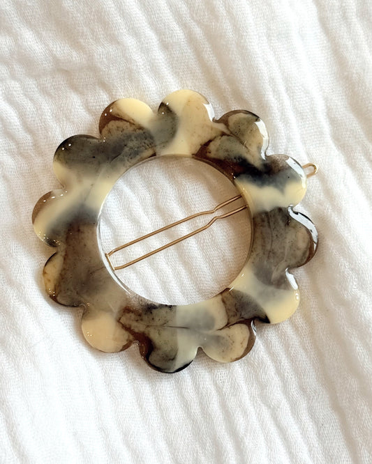 GRANDE barrette flower - marbrée beige
